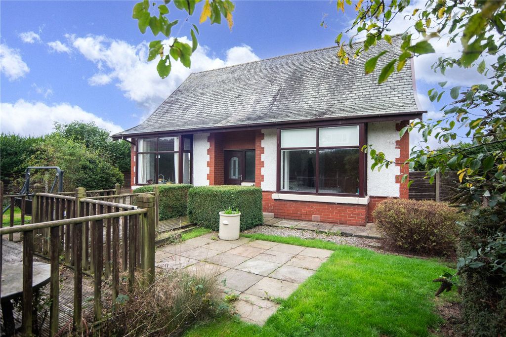 Additional image 5 of 4 bed detached house for saleMark Lane, Shaw, Oldham, Greater Manchester OL2