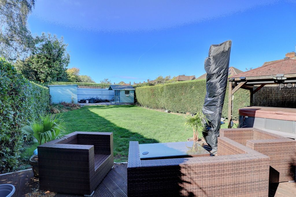 Property photo 2 of 16 Picture No. 09