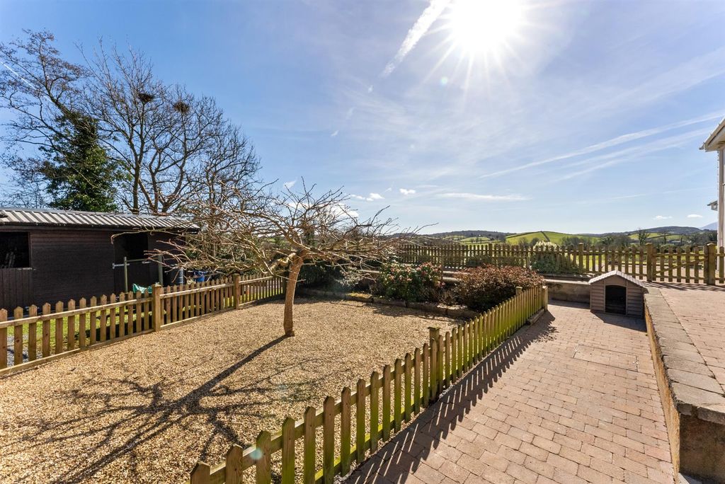 Additional image 43 of 5 bed detached house for sale39 Cherryhill Road, Ballynahinch BT24