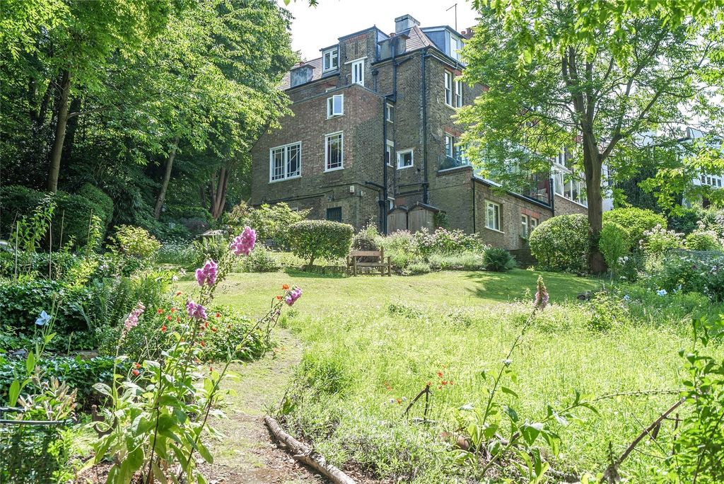 Property photo 1 of 18 Picture No. 22