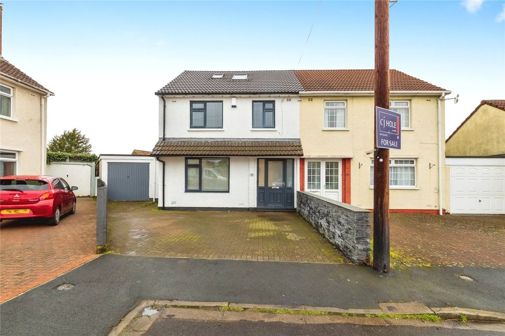 Property photo 2 of 37 Picture No. 39