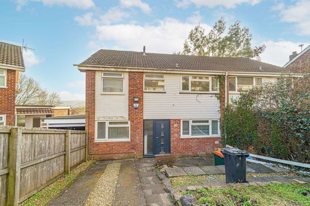 Property photo 1 of 43