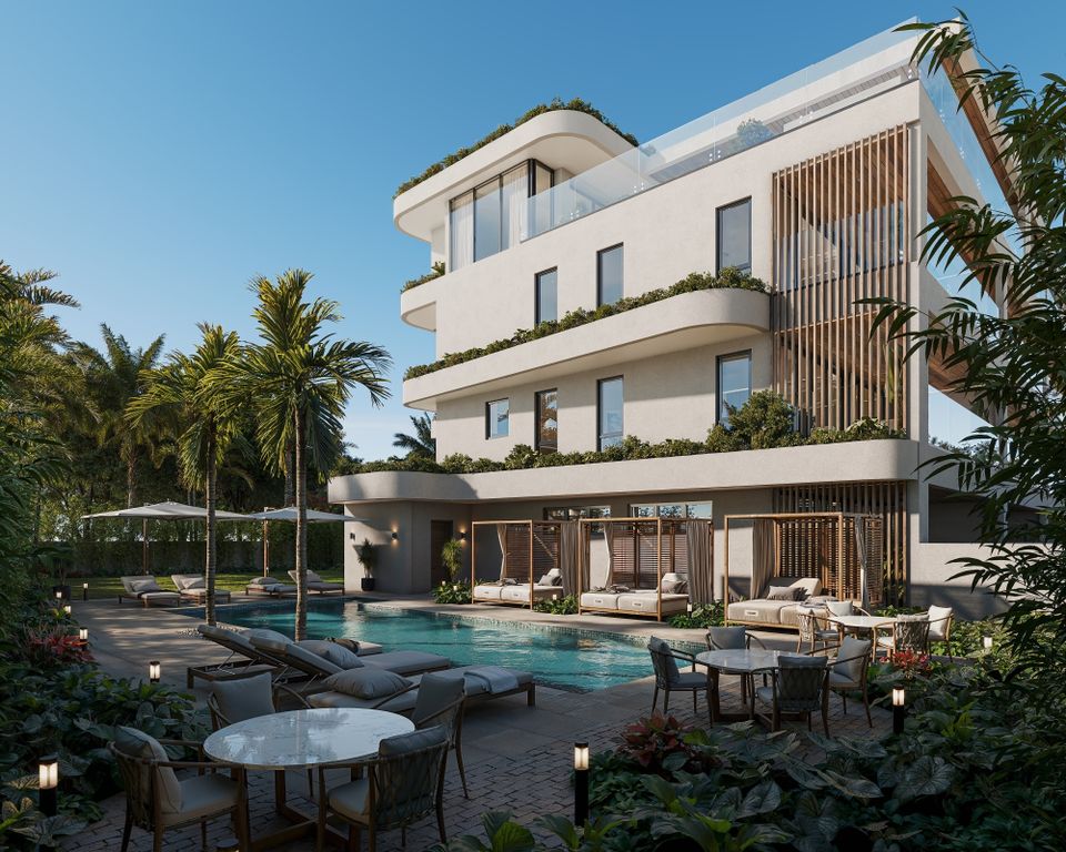 Property photo 1 of 12 Sol3-Poolside