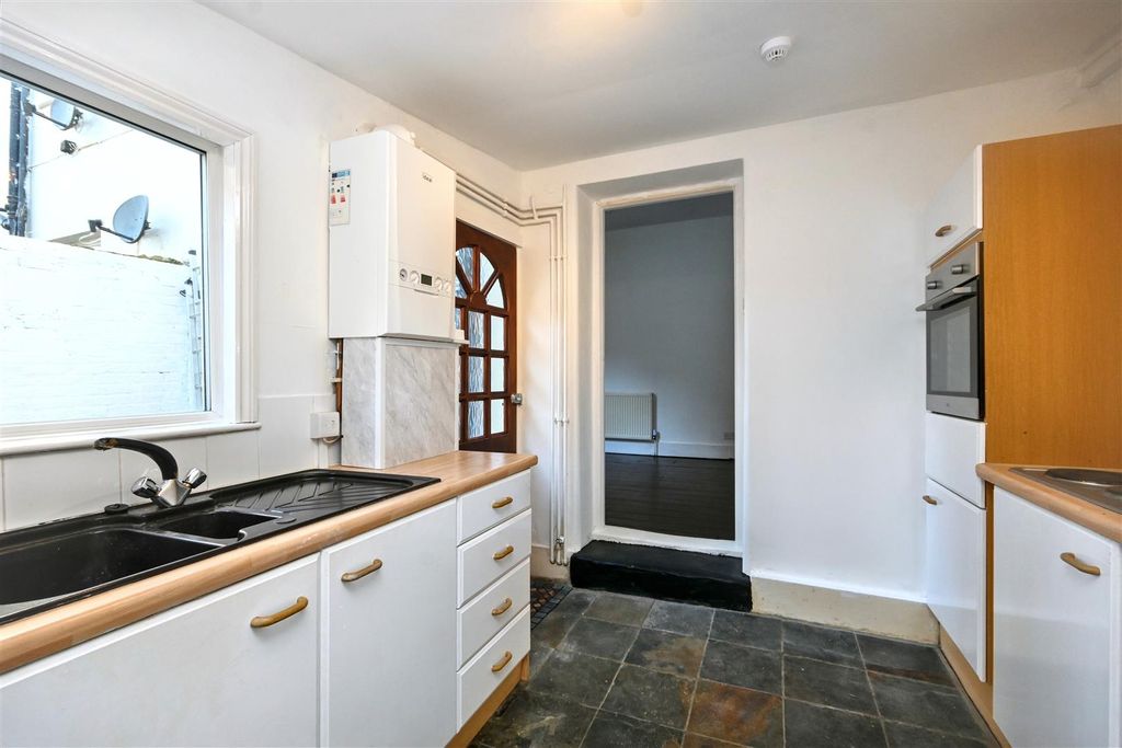 Property photo 3 of 15 Dsc_2453 (1).Jpg