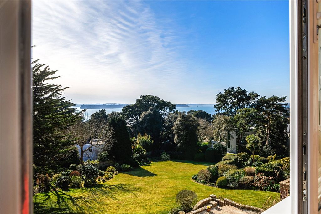 Property photo 3 of 20 View