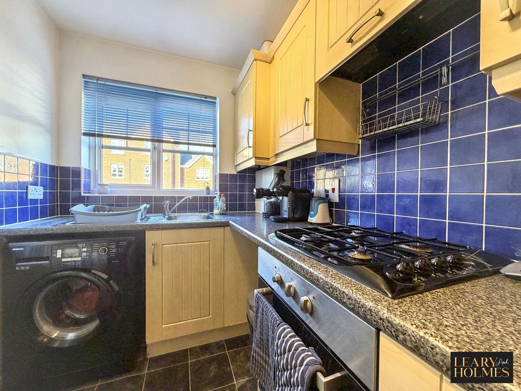 Property photo 3 of 15