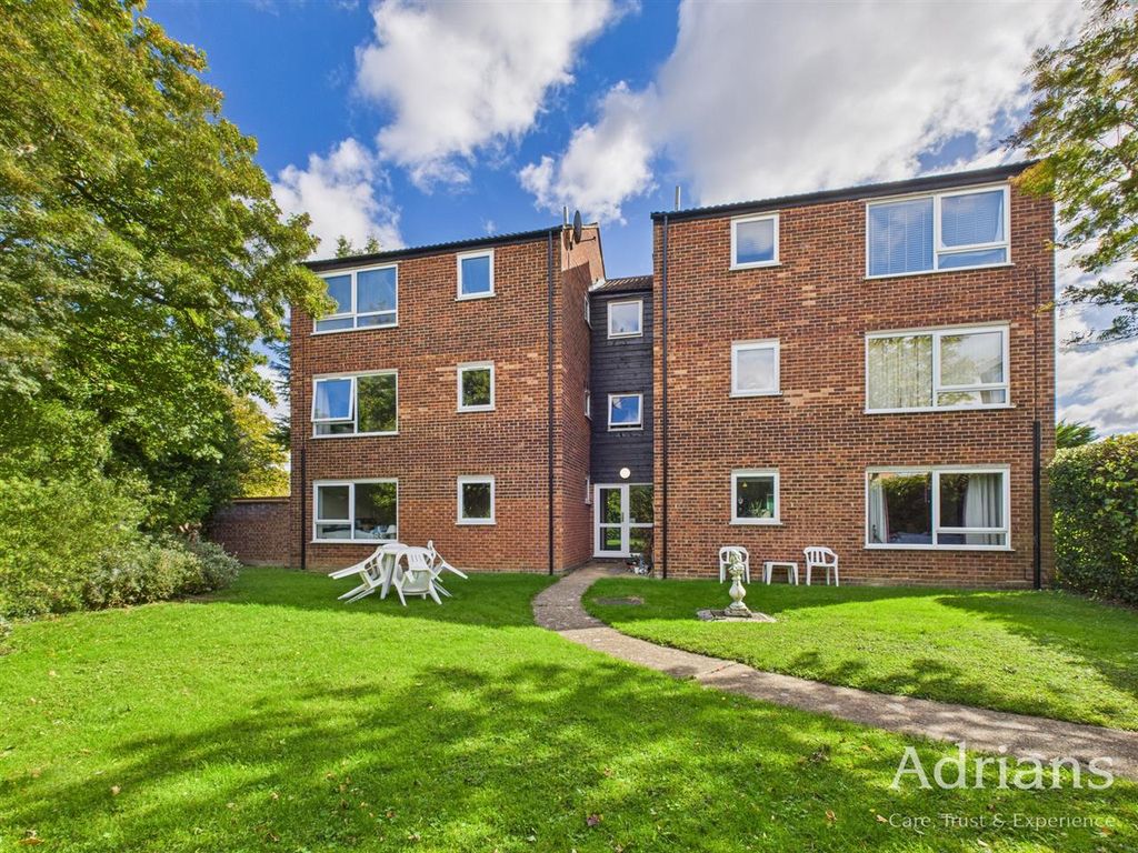 Property photo 3 of 10