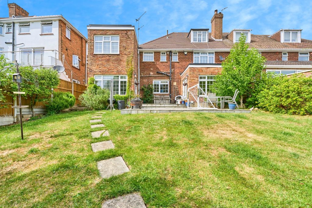 Property photo 2 of 19 1828527-50