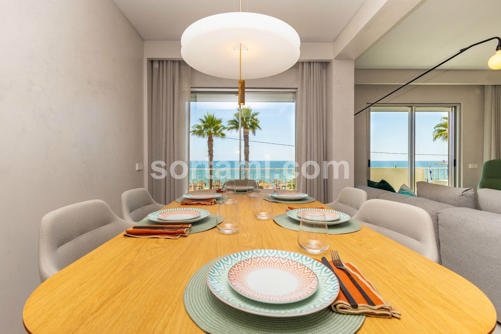 Property photo 2 of 38