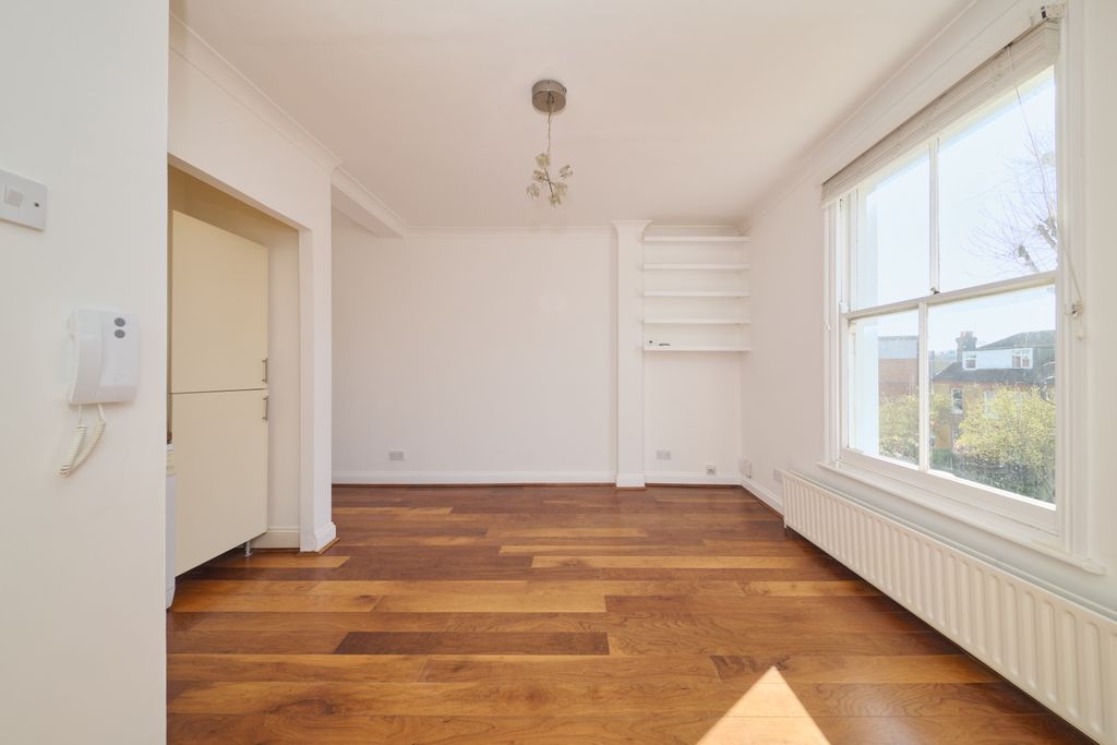 Property photo 2 of 10 Image 2