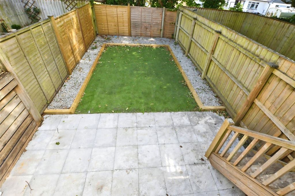Property photo 3 of 11 Picture No. 08