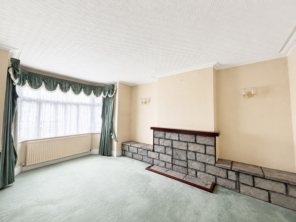 Property photo 3 of 21