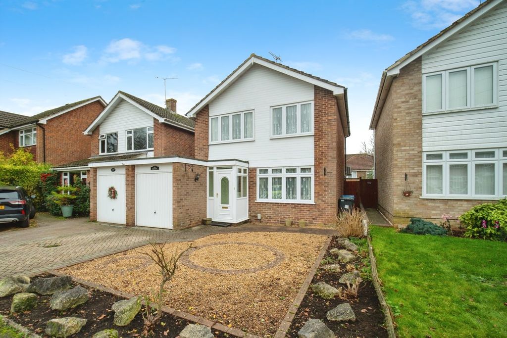 Property photo 1 of 16