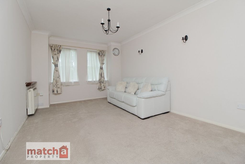 Property photo 2 of 7