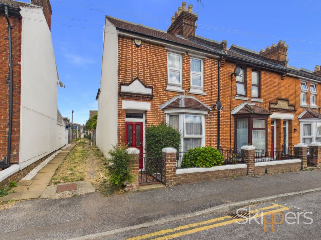 Property photo 1 of 10