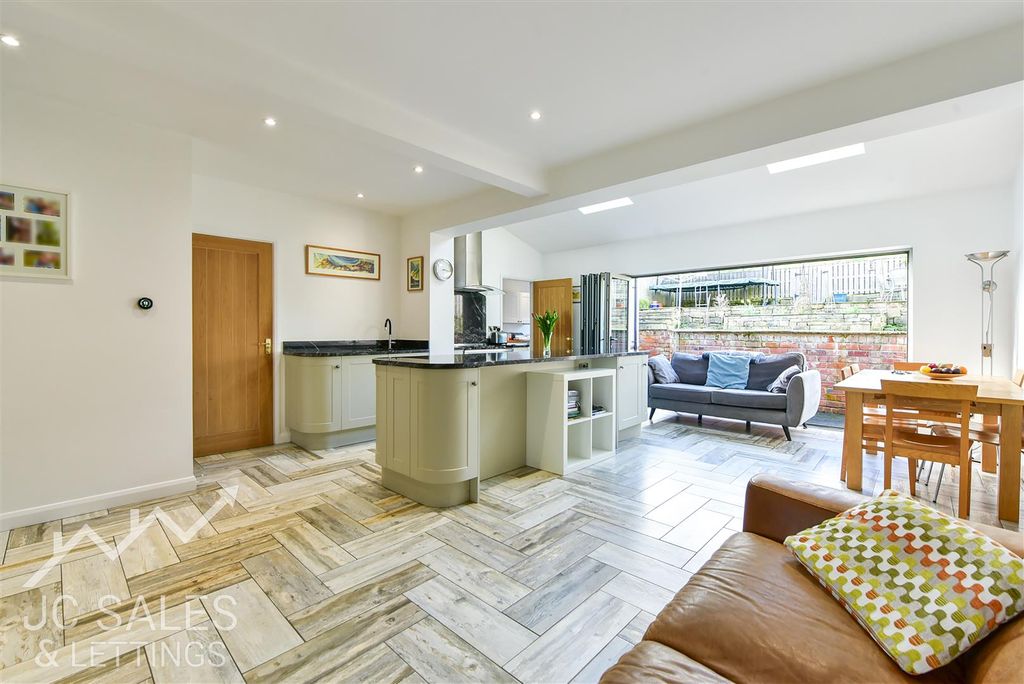 Property photo 2 of 16 Dsc_7601.Jpg