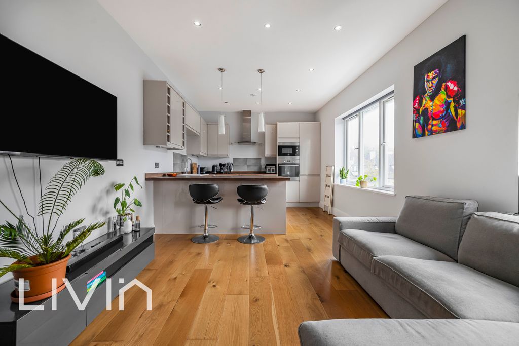 Property photo 3 of 13 120A9367