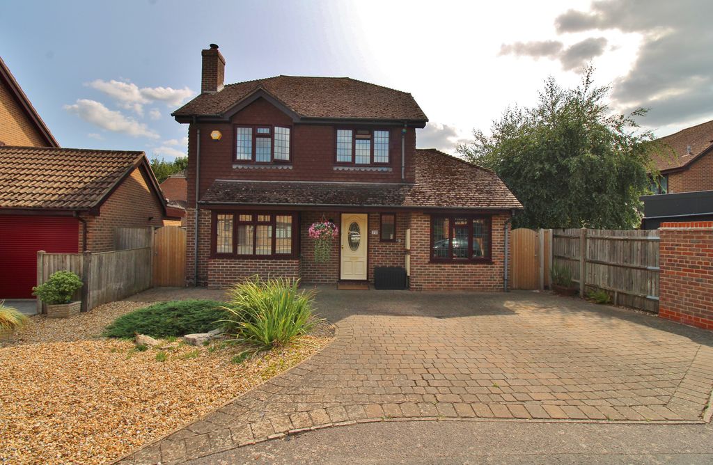Property photo 1 of 23