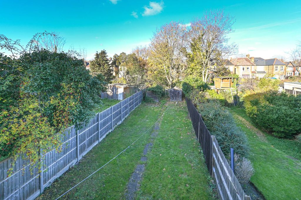 Property photo 3 of 7