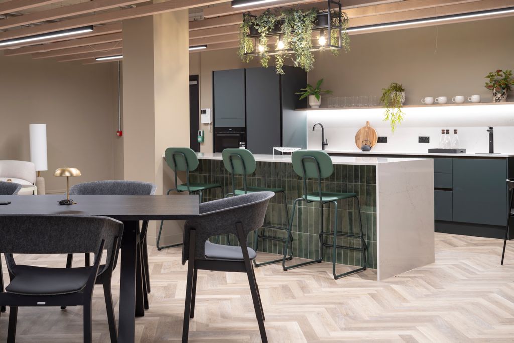 Property photo 3 of 5