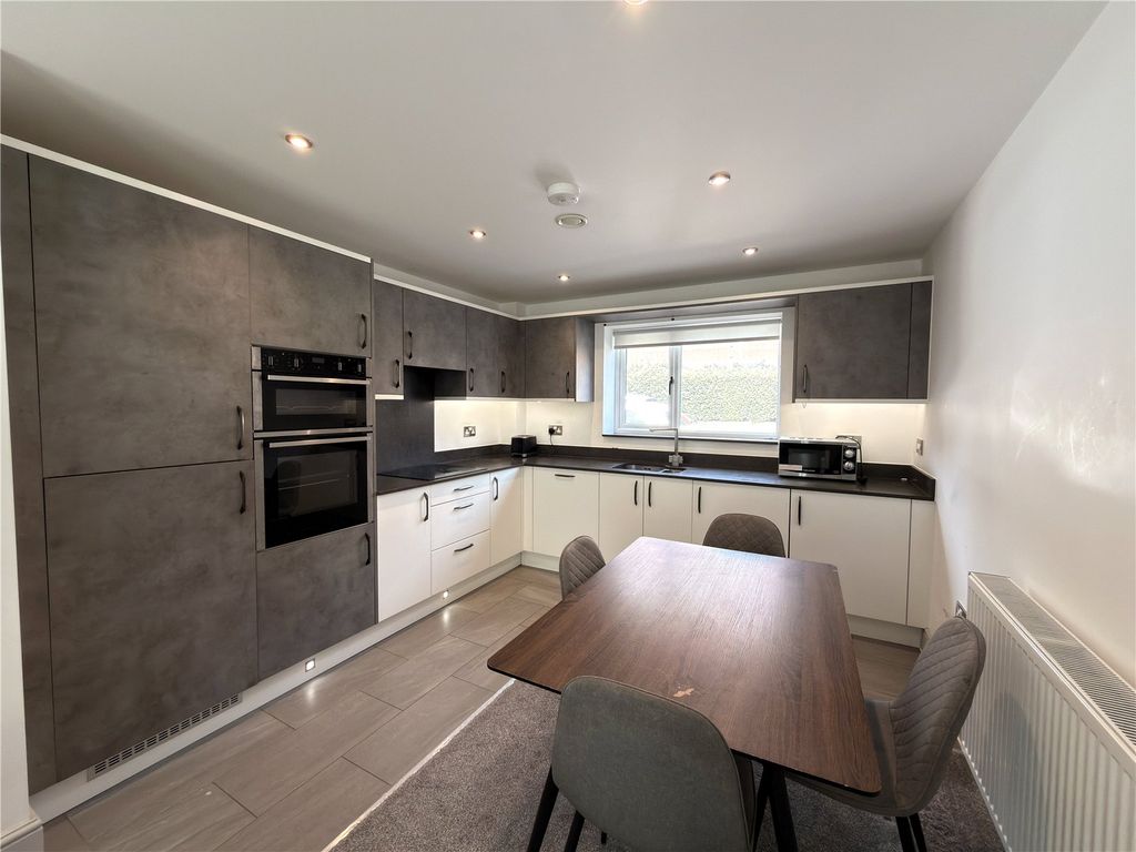 Property photo 3 of 9 Picture No. 06