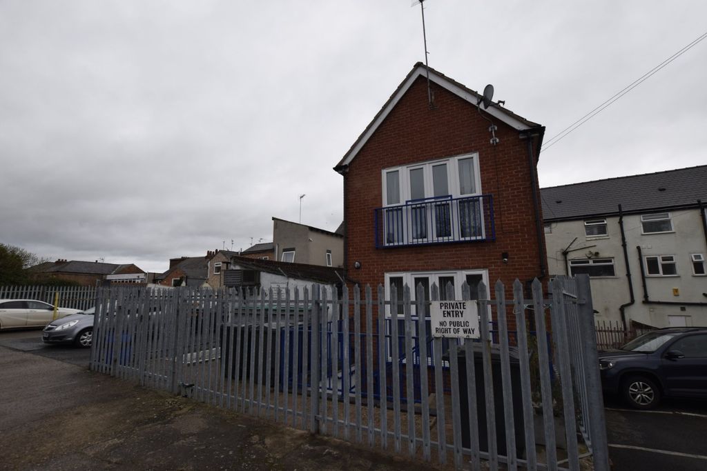 Property photo 1 of 1 4658480