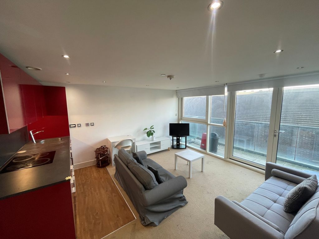 Property photo 2 of 11