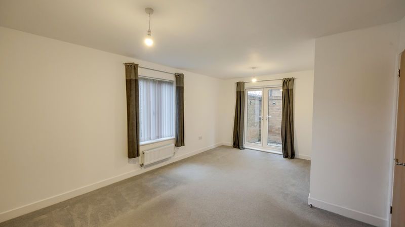 Property photo 2 of 14 Photo 1