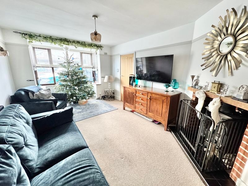 Property photo 3 of 27 Photo 46