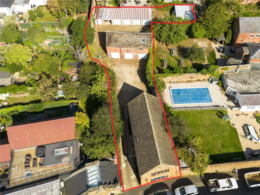 Property photo 1 of 16 Aerial