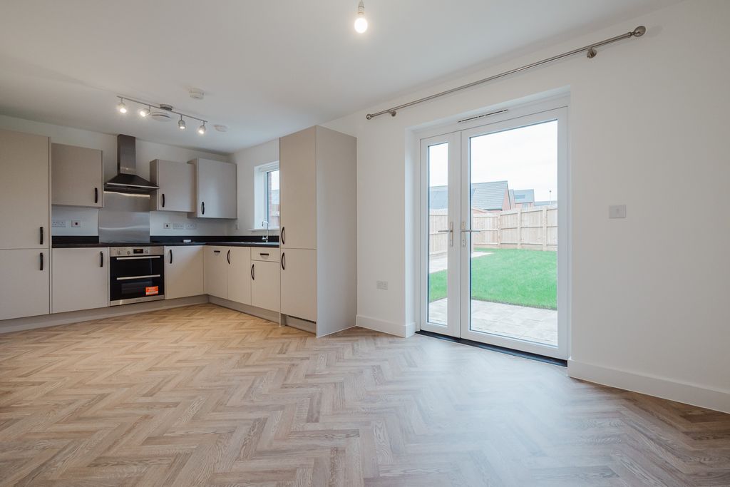 Property photo 1 of 21 Photo