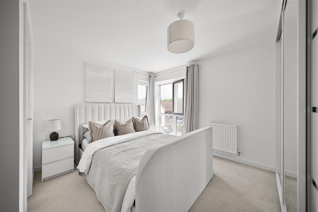 Property photo 1 of 15 Huxley Drive-12.Jpg