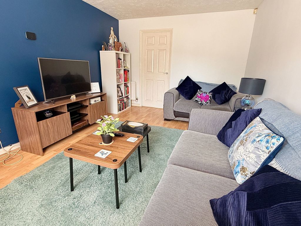 Property photo 2 of 15