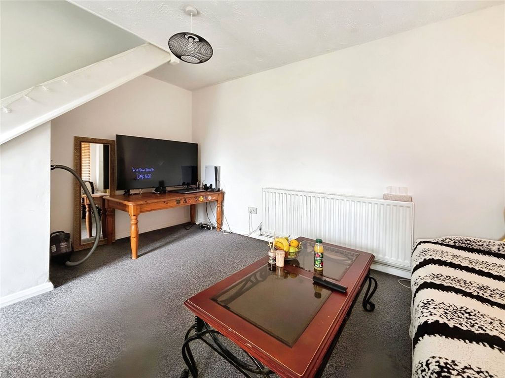 Property photo 2 of 7 Picture No. 03