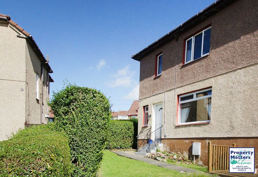 Property photo 1 of 21 3 Bedroom Semi-Detached Villa