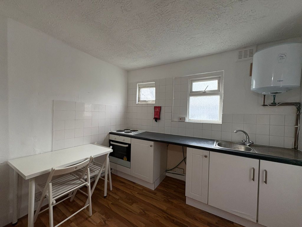 Property photo 2 of 4