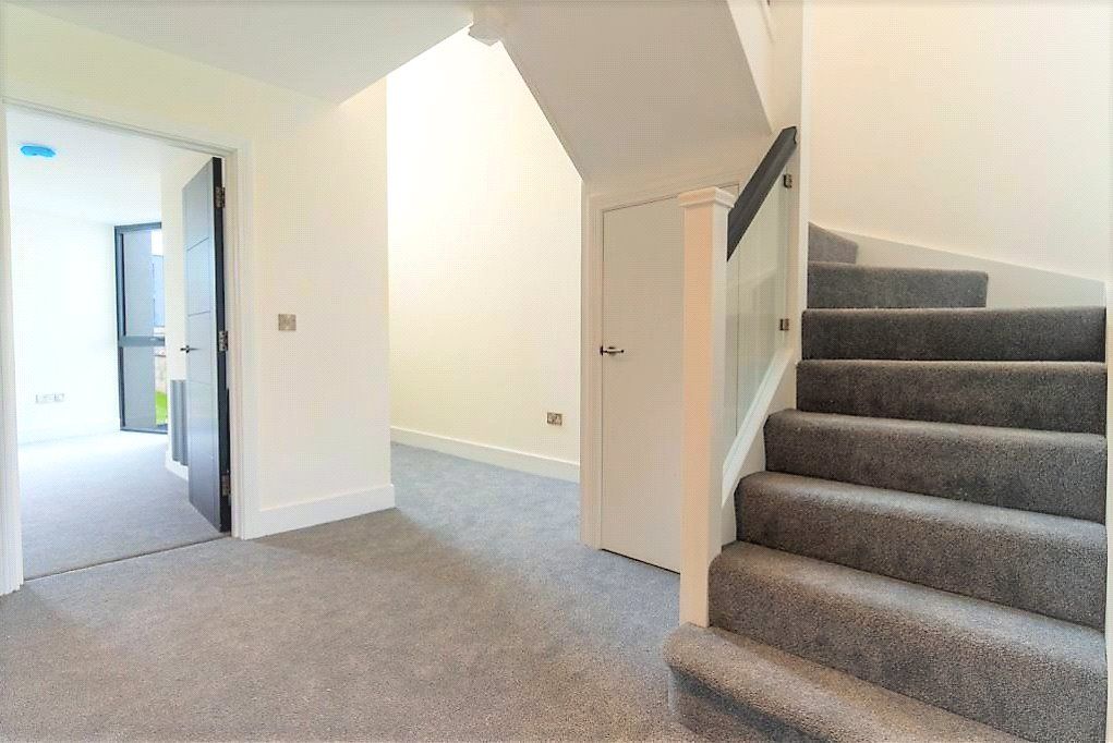 Property photo 3 of 13 Picture No. 14