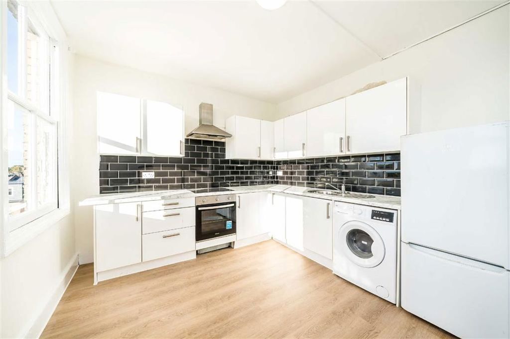 Property photo 2 of 4