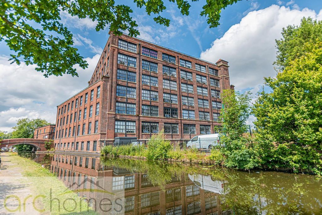 Property photo 1 of 23 Mather Lane.Jpg