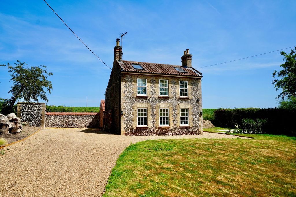 Property photo 1 of 23