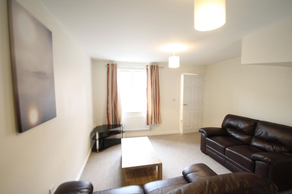 Property photo 3 of 5 0 General