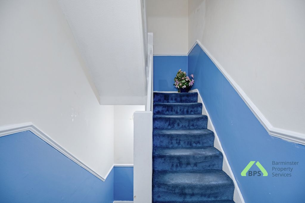 Property photo 3 of 8 Stellman Close Stairway
