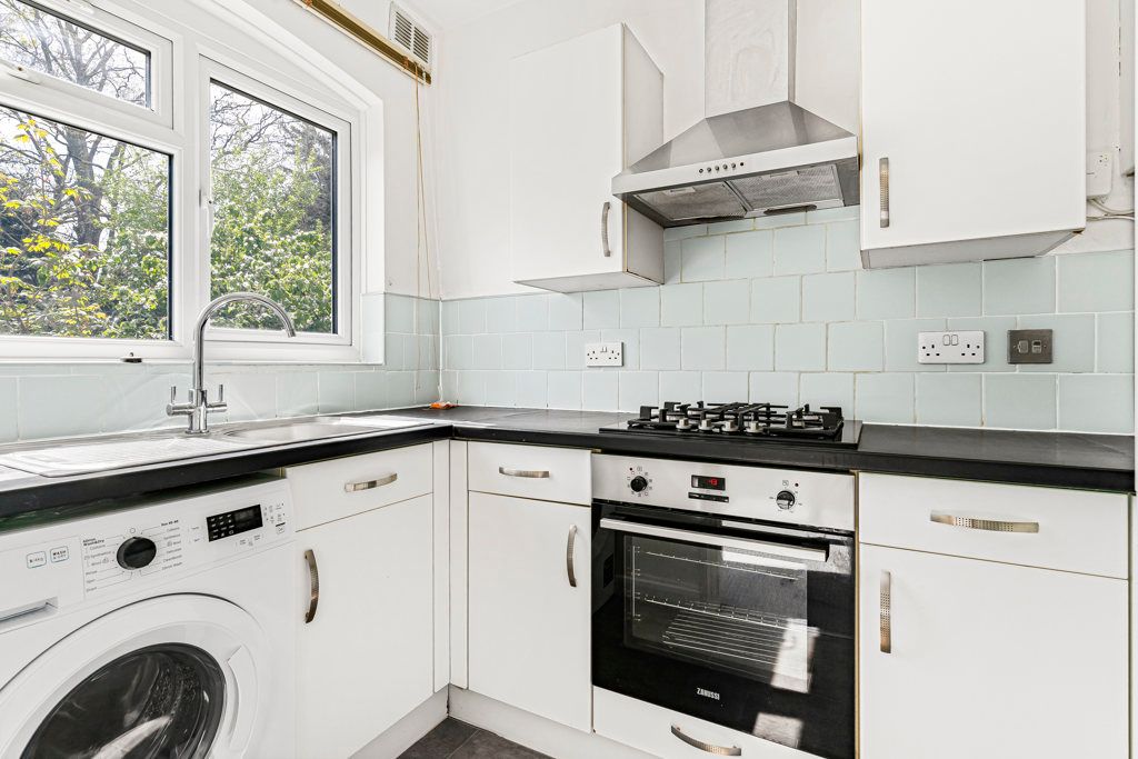 Property photo 2 of 15 Kitchen