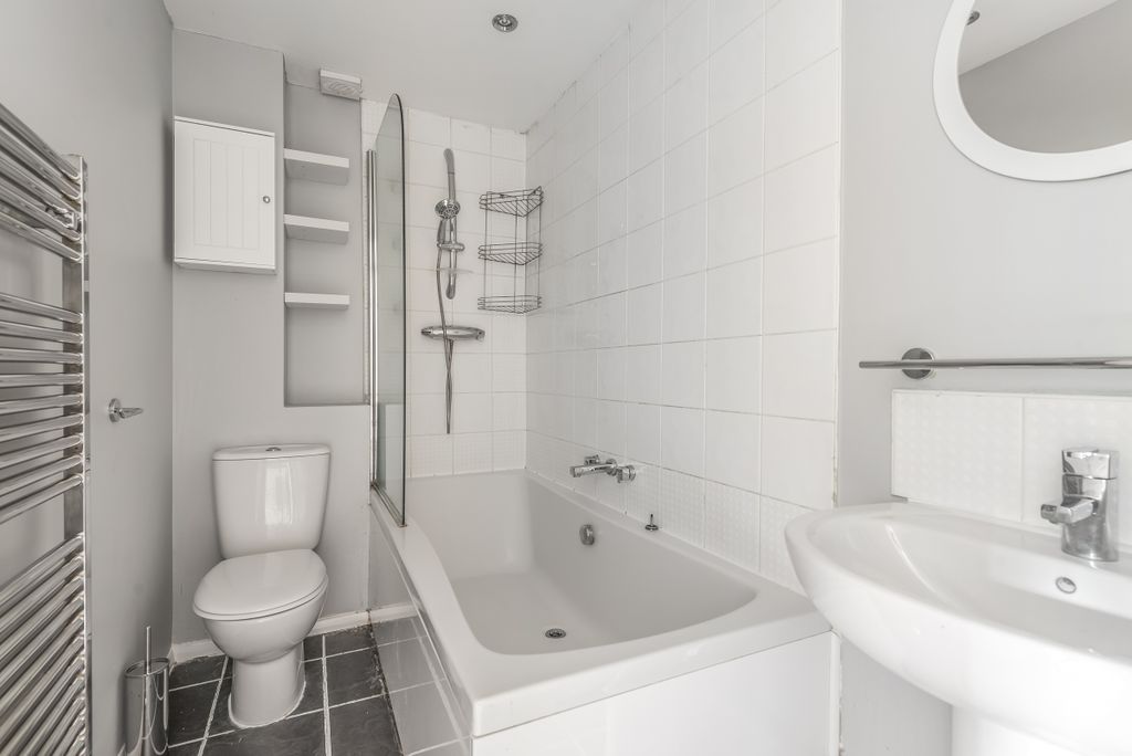 Property photo 3 of 6 619635 (6)