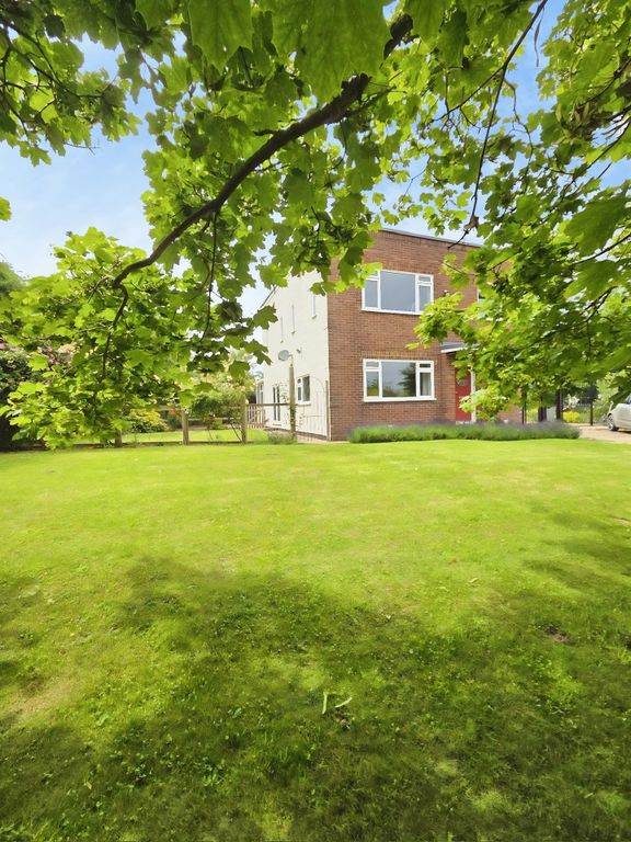 Property photo 1 of 38 9Ef68F83-11