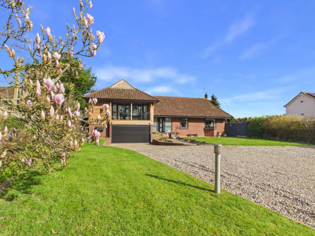 Property photo 1 of 31
