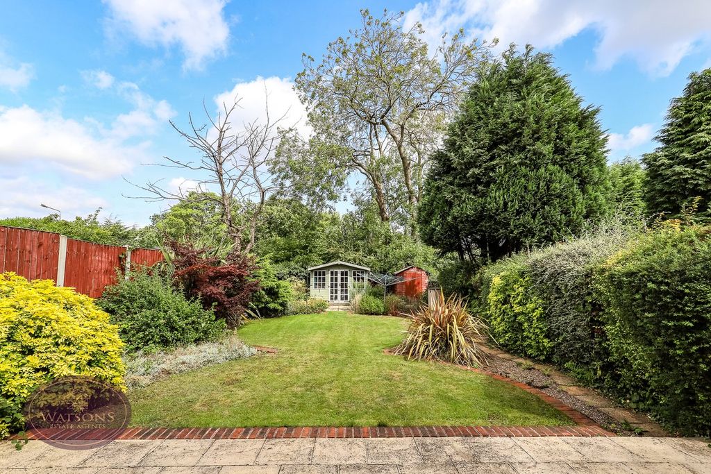 Property photo 2 of 30