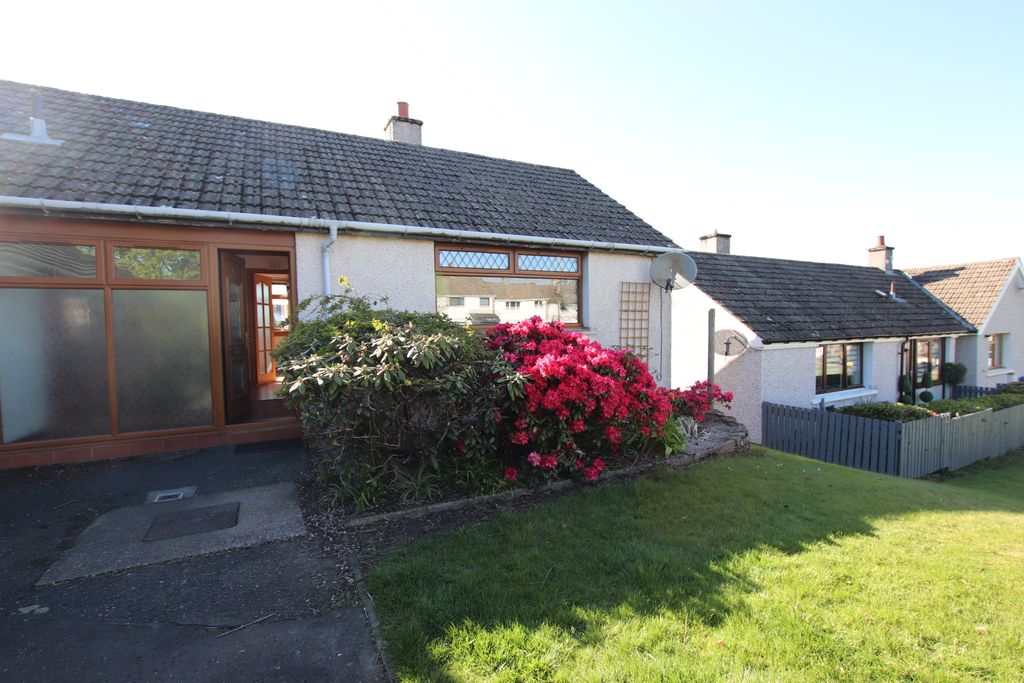 Property photo 2 of 21