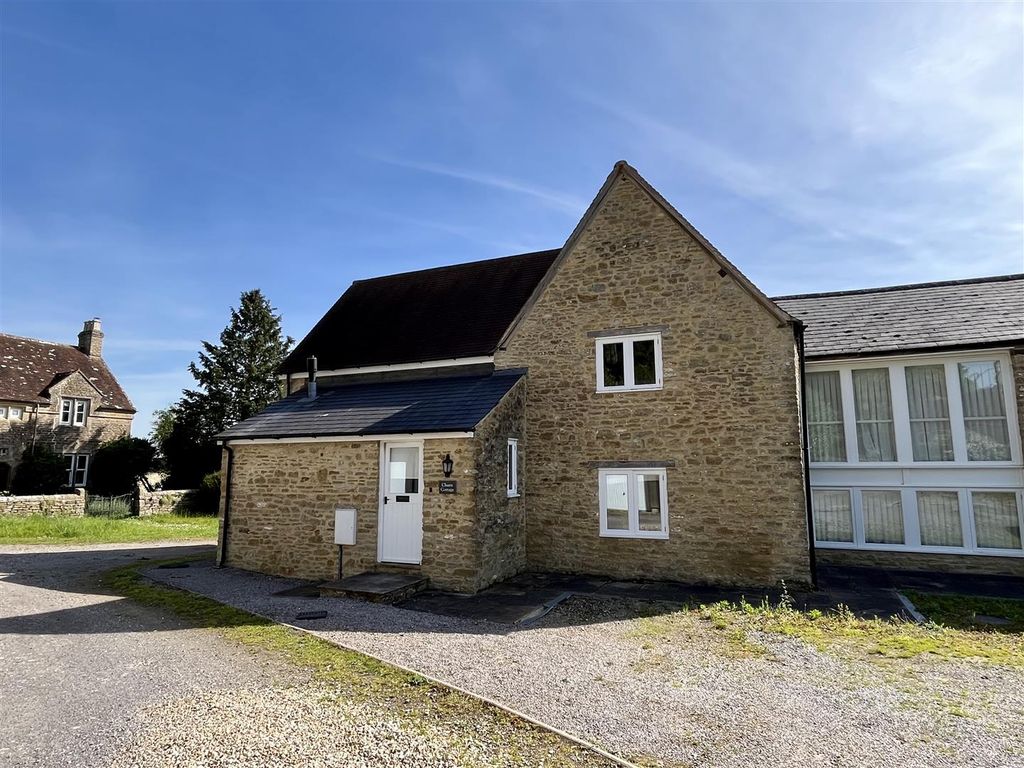 Property photo 1 of 12 Front Aspect