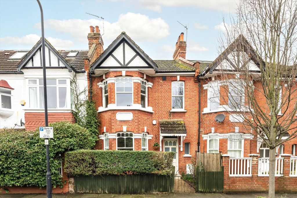 Property photo 1 of 8